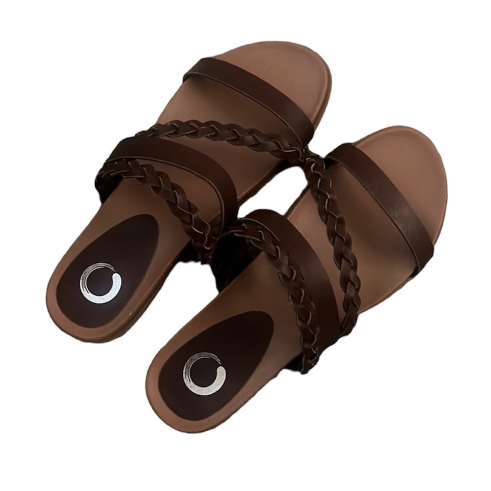 🖤 Journee Collection Brown Braided Sandals